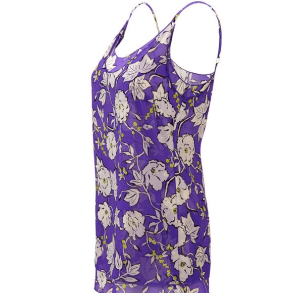 Cabi Outline Cami.  Size S - Picture 6 of 7